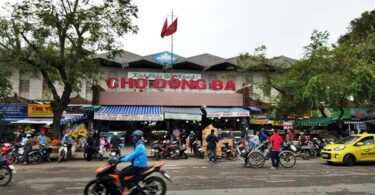 dong ba market hue city