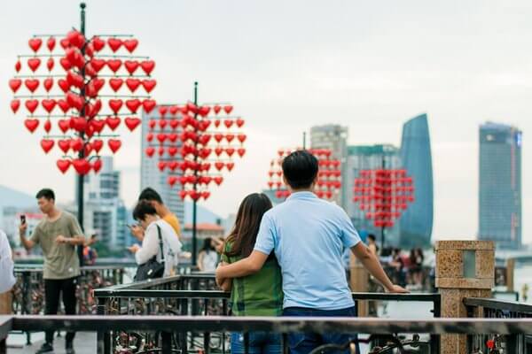 love bridge danang