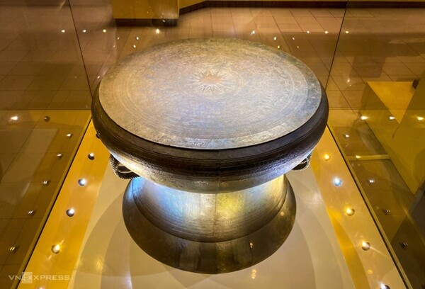 bronze drum