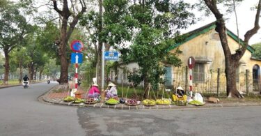 daily life in hue vietnam