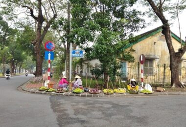 daily life in hue vietnam