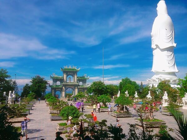 linh ung pagoda in son tra island