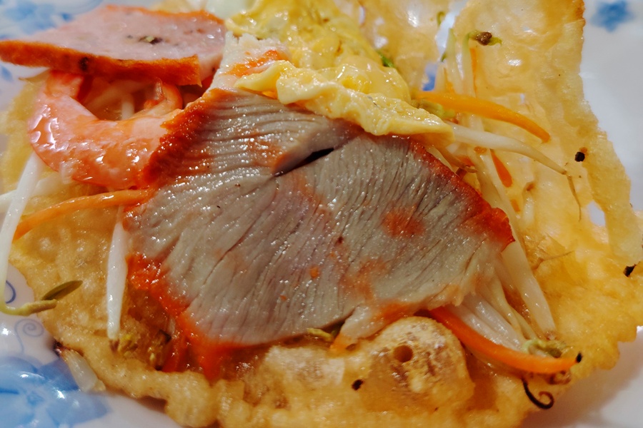 Tasty Pancake at Hong Mai Pancake Restaurant
